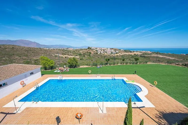 Small Oasis P&O Serviced Apartments Manilva Spagna