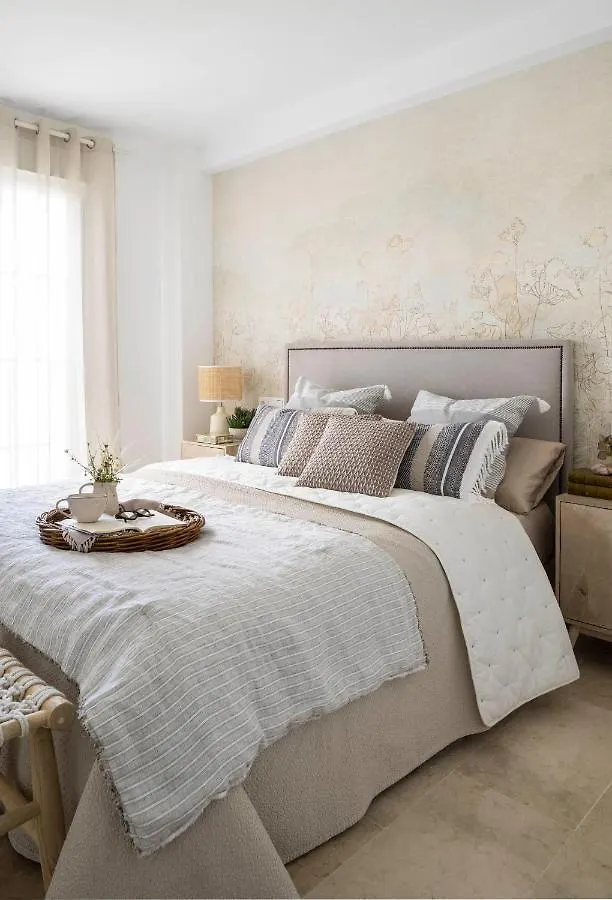 Small Oasis P&O Serviced Apartments 마닐바