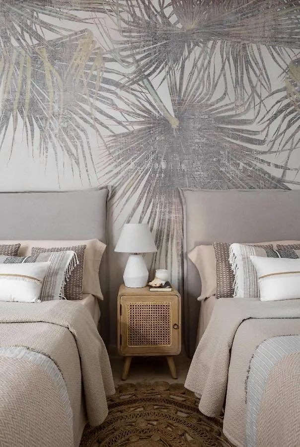 Small Oasis P&O Serviced Apartments マニルバ