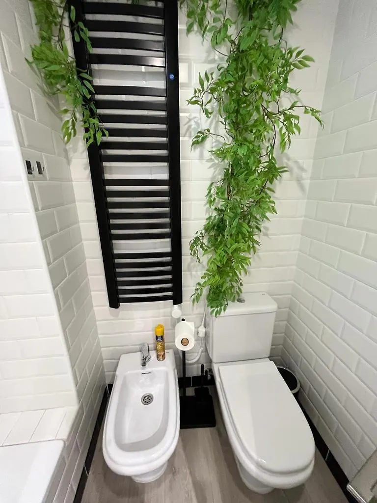 Small Oasis P&O Serviced Apartments マニルバ